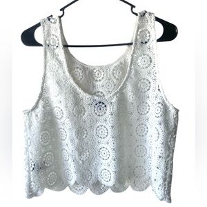 Elegant White Lace Sleeveless Top